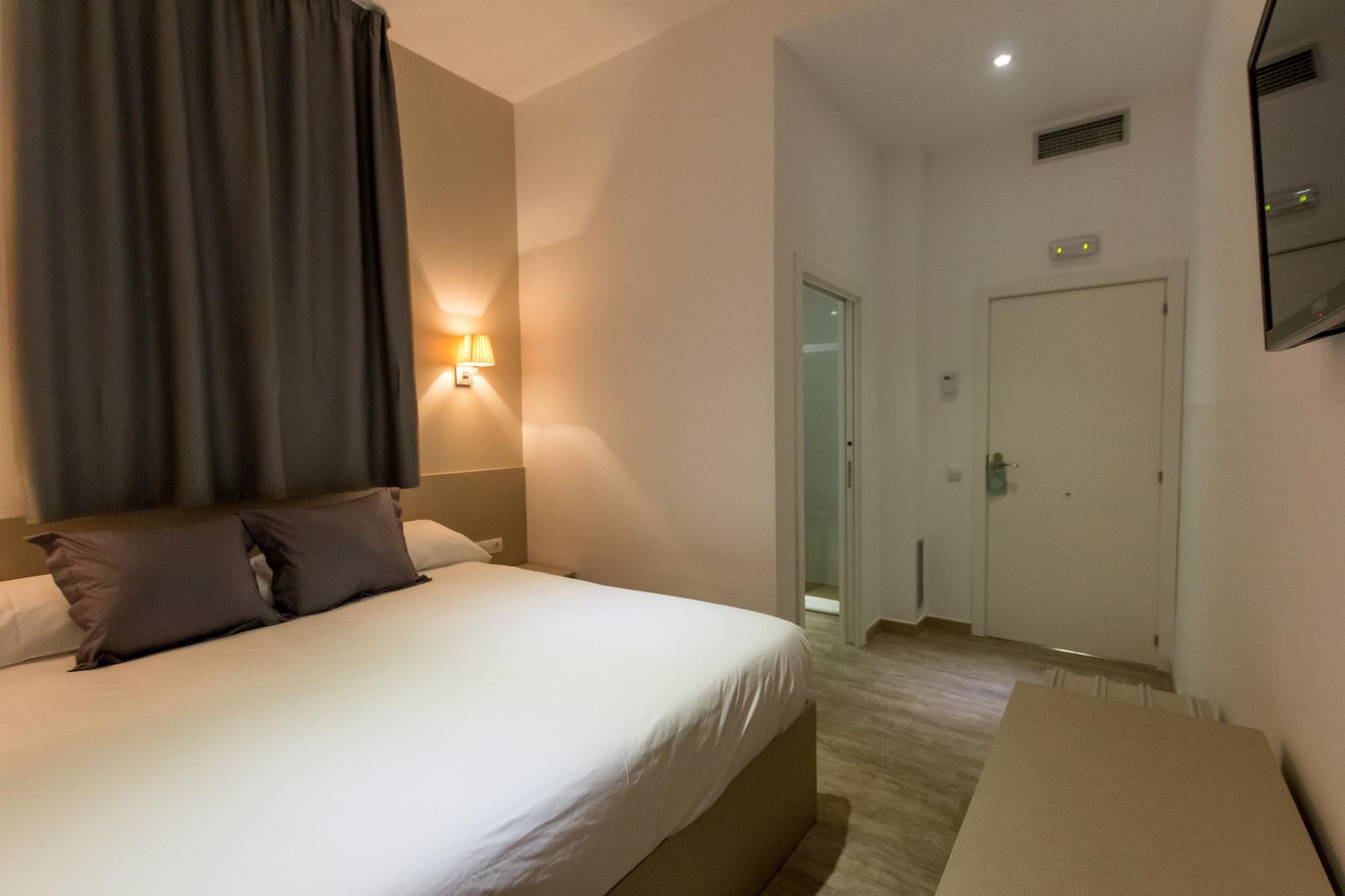 Hostalin Barcelona Passeig De Gracia Экстерьер фото
